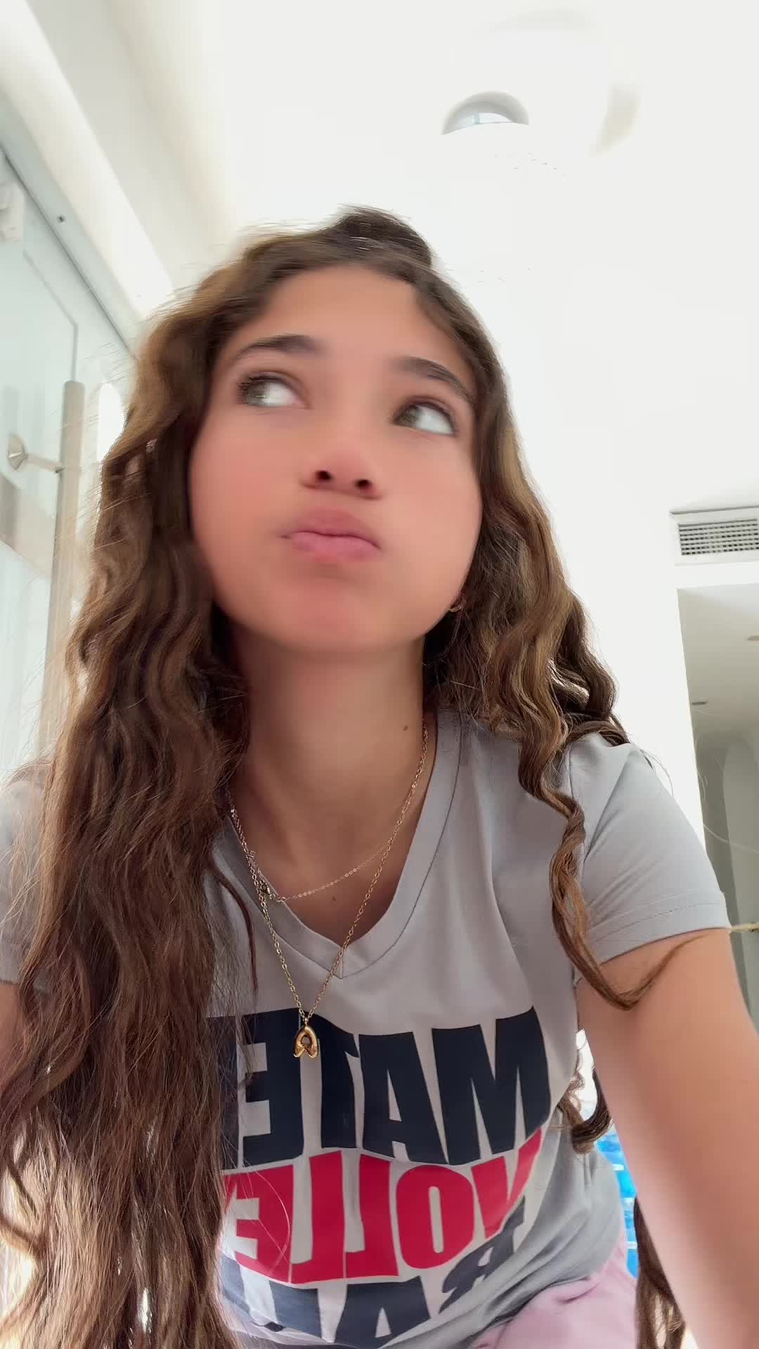 @lolaclusters