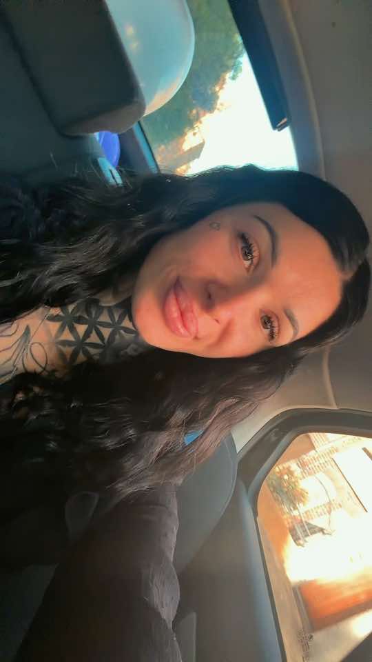 @Felicitas