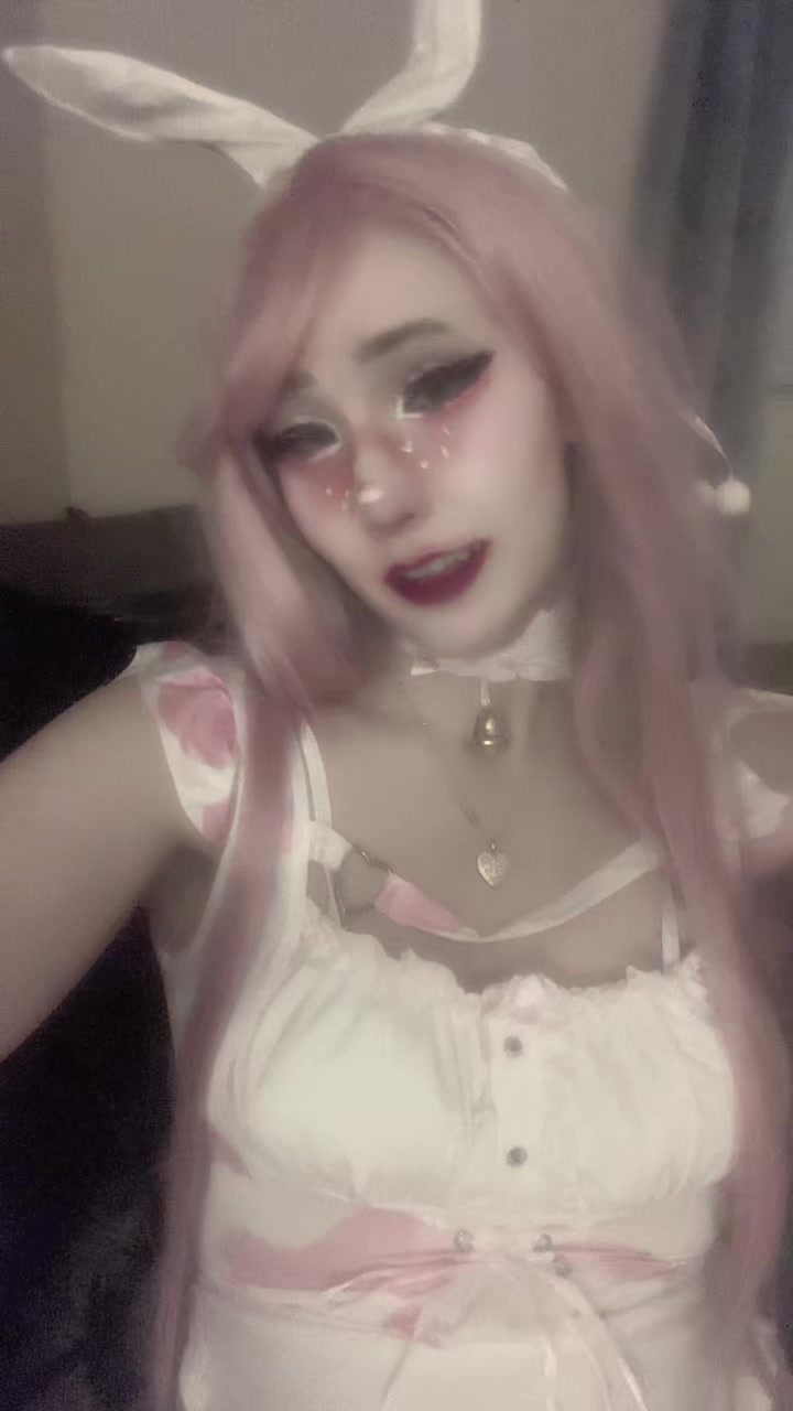 @𝔒𝔡𝔢𝔱𝔱𝔢 ౨ৎ