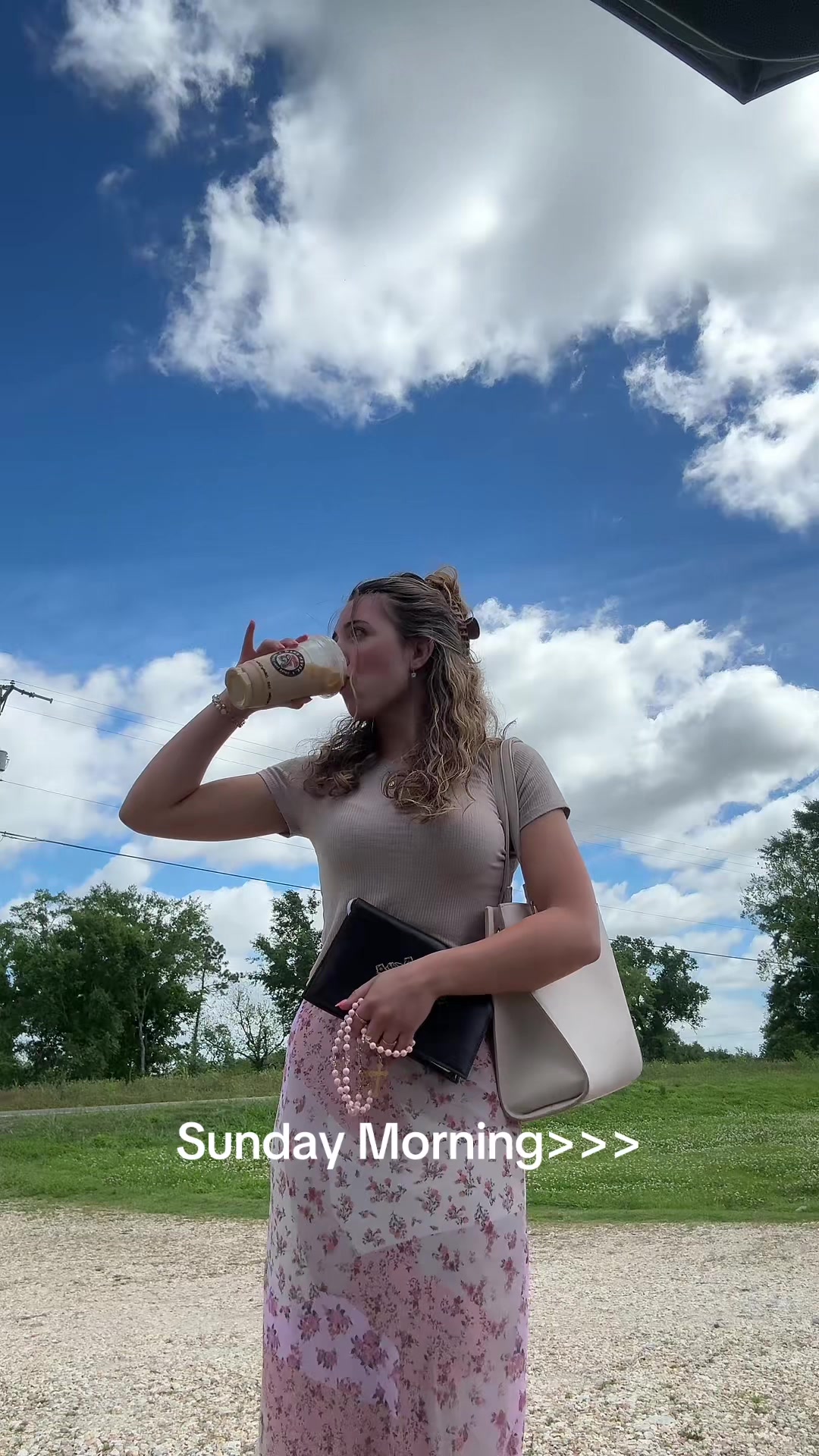 @Bella