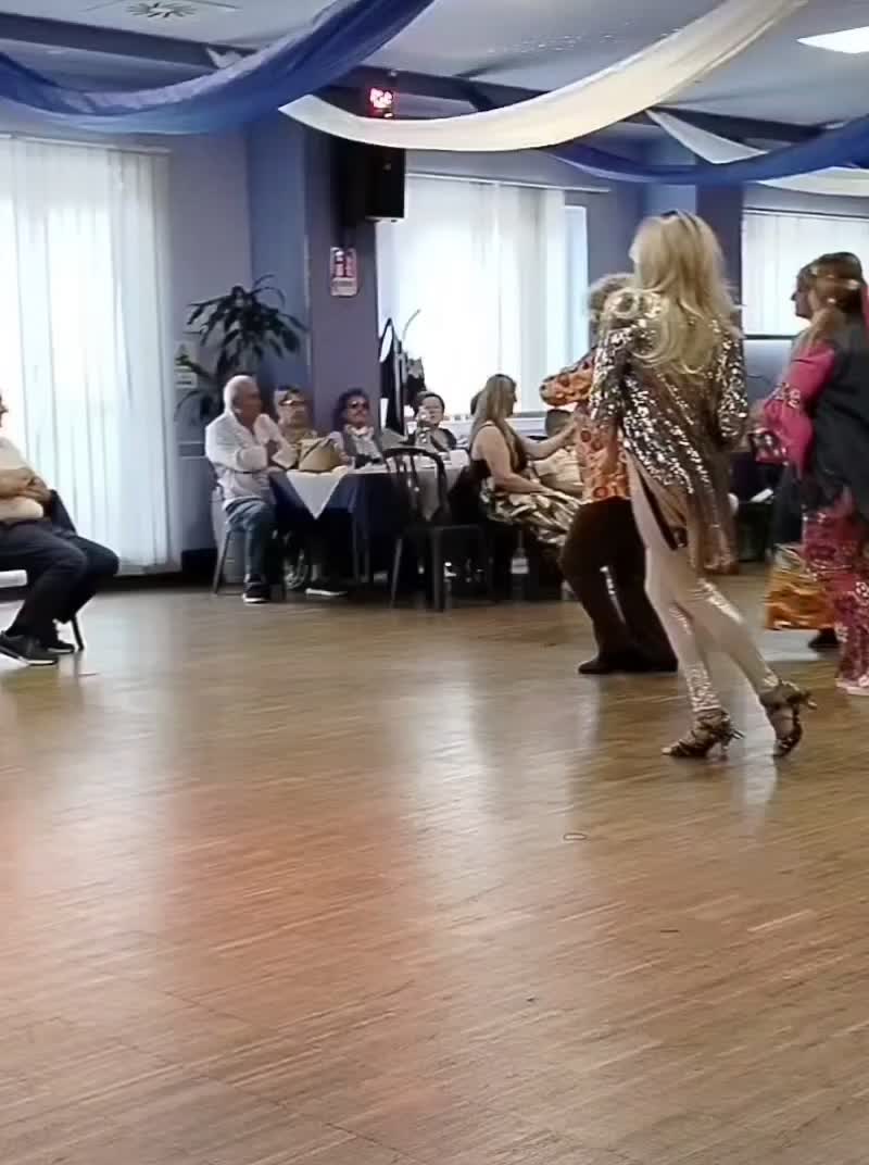 @Lucy_Style_Dance