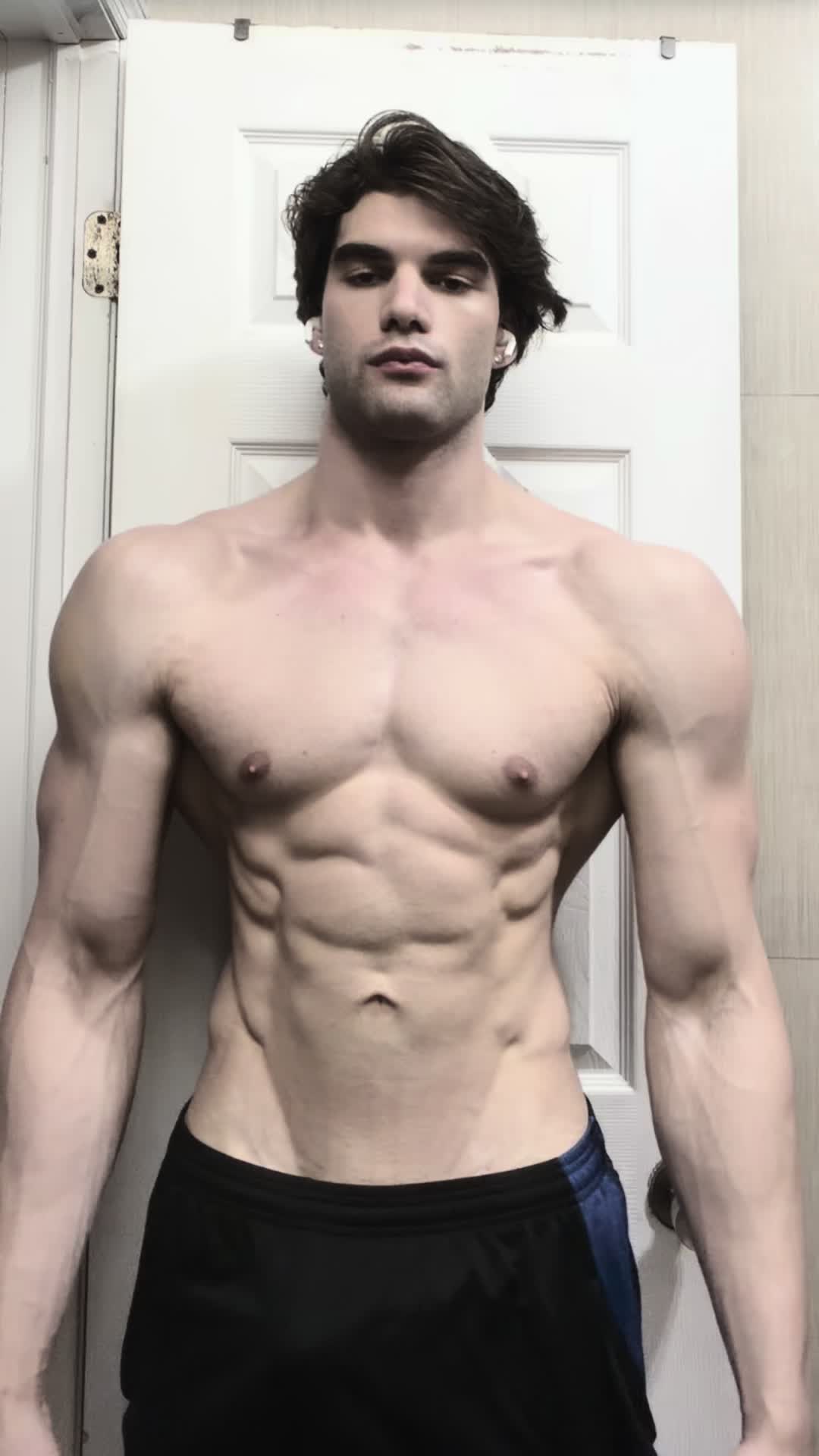 @qayro9