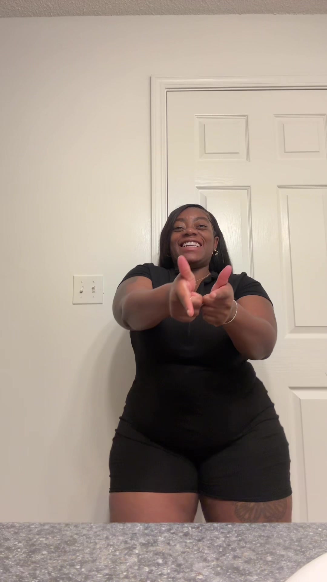 @Nia