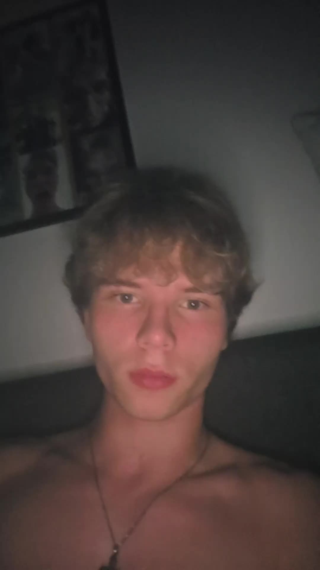 @Vicotryona