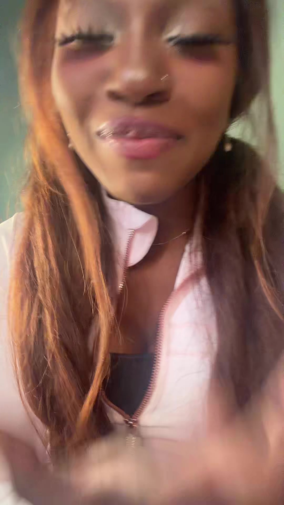 @PoppyCox