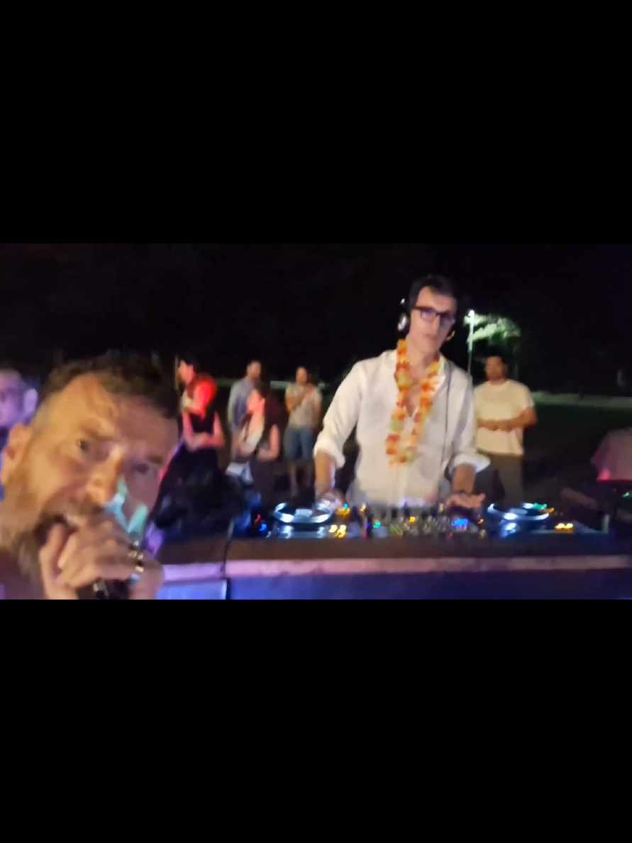 @Andrea Dj Prof