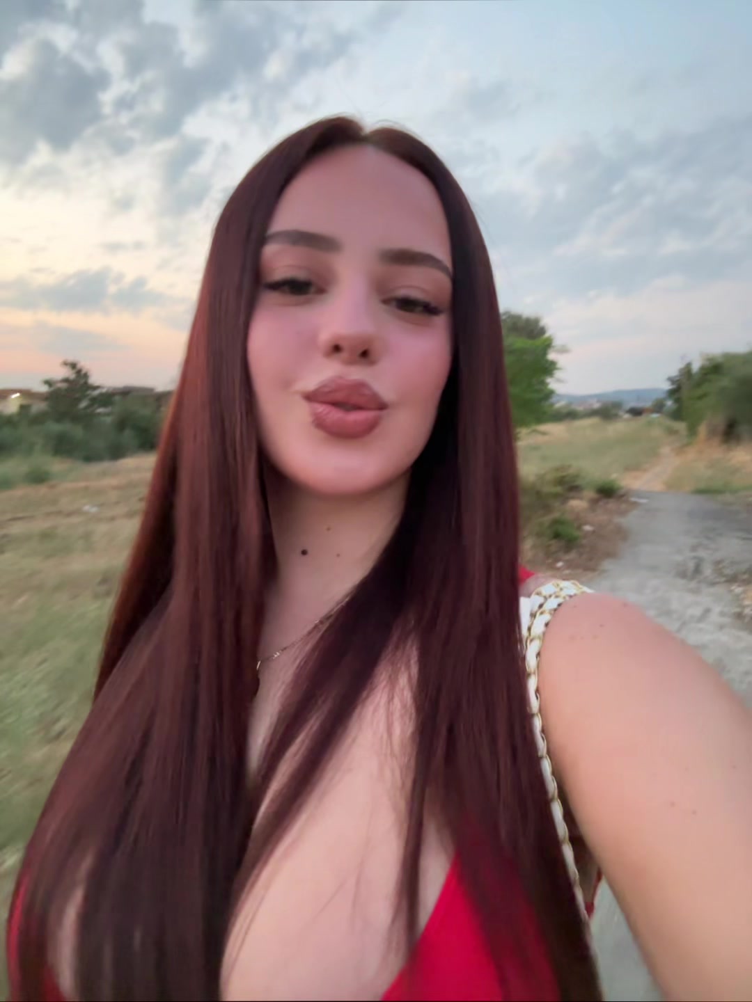 @ur🇦🇱mommy