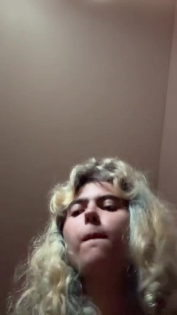 @Ellie