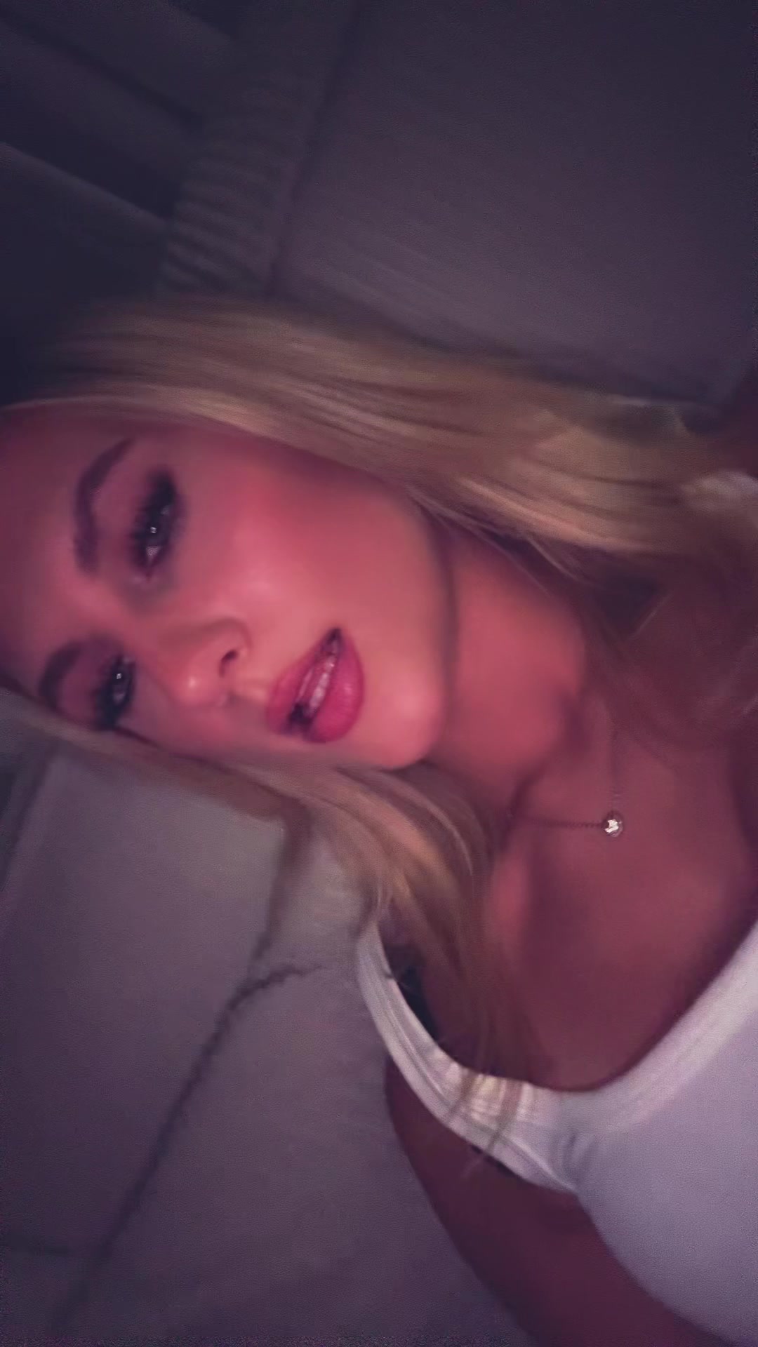 @Jellina