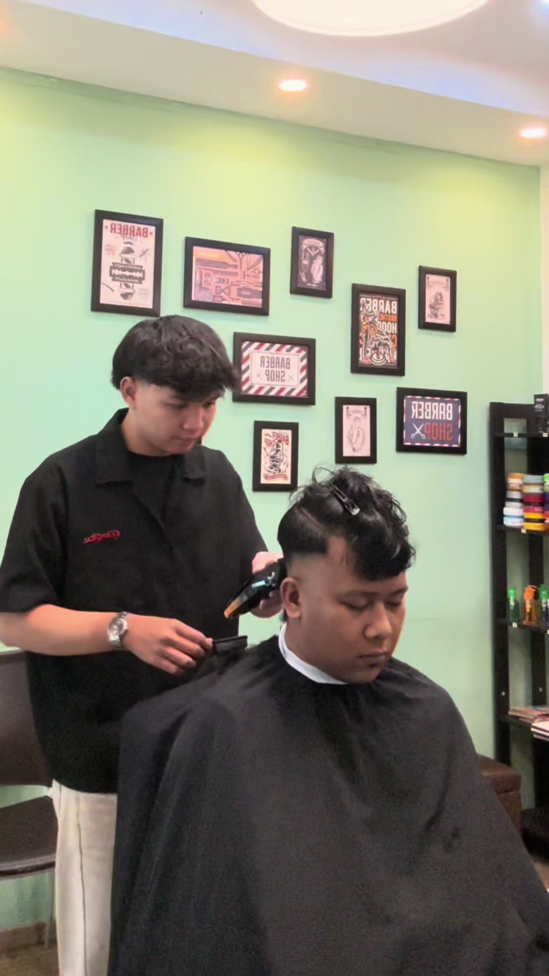 @Barbers' Alley