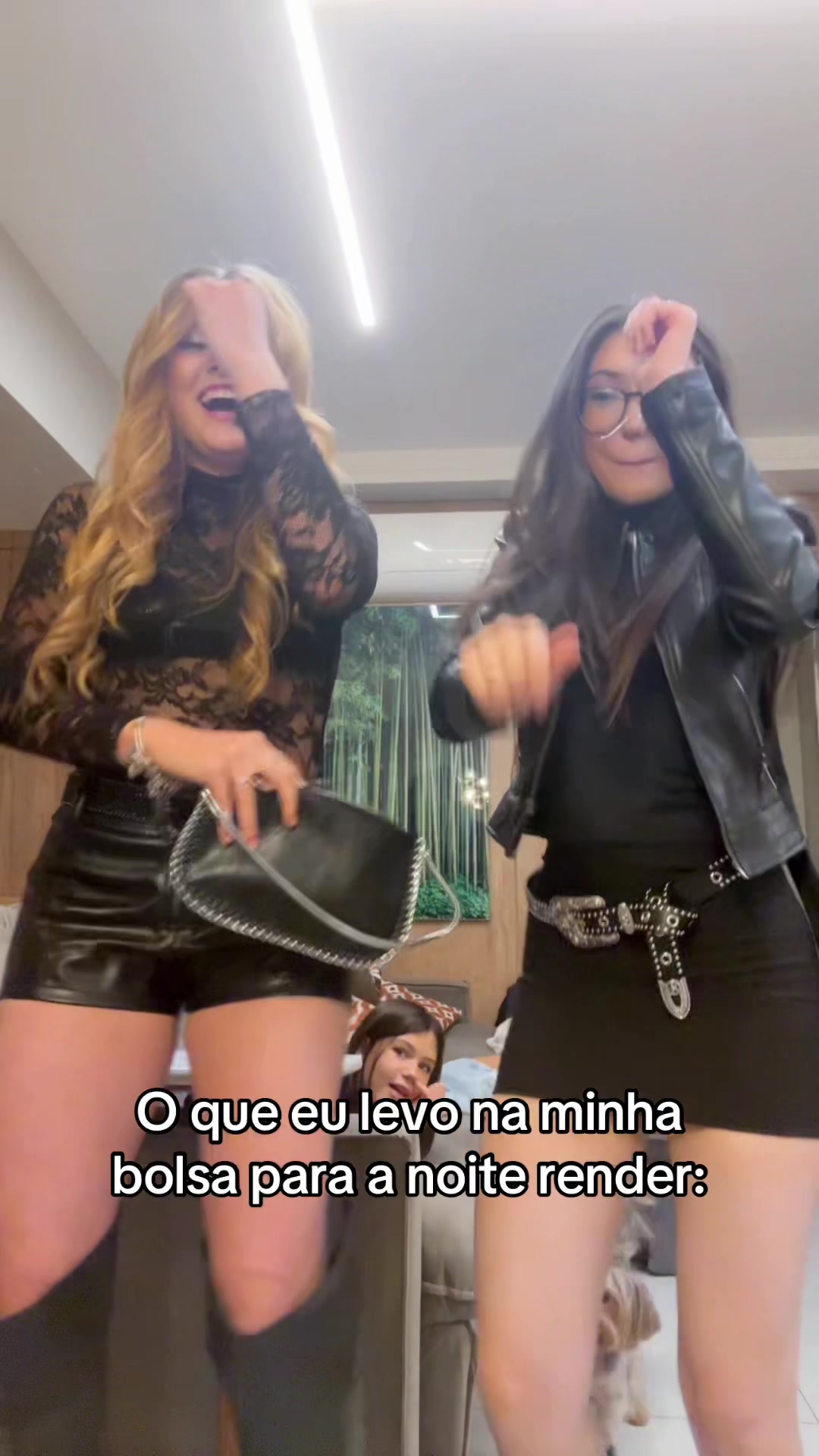 @Manu💋✨