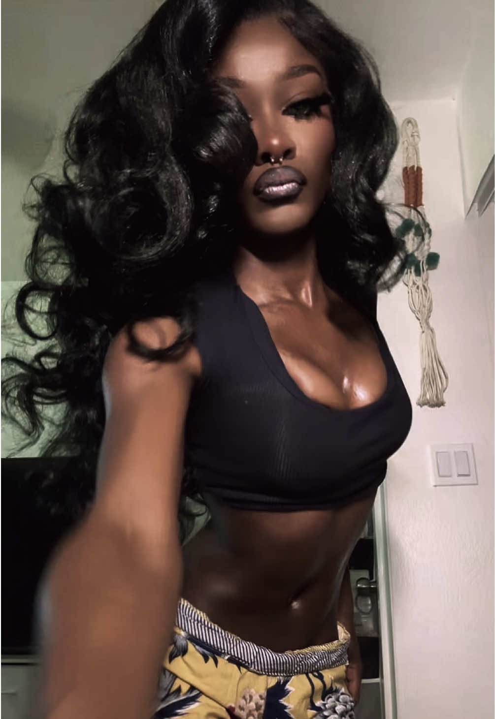 @zainajasmine
