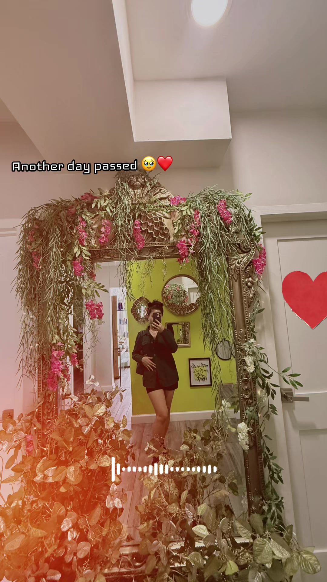 @👑Oonu Dhimal👑