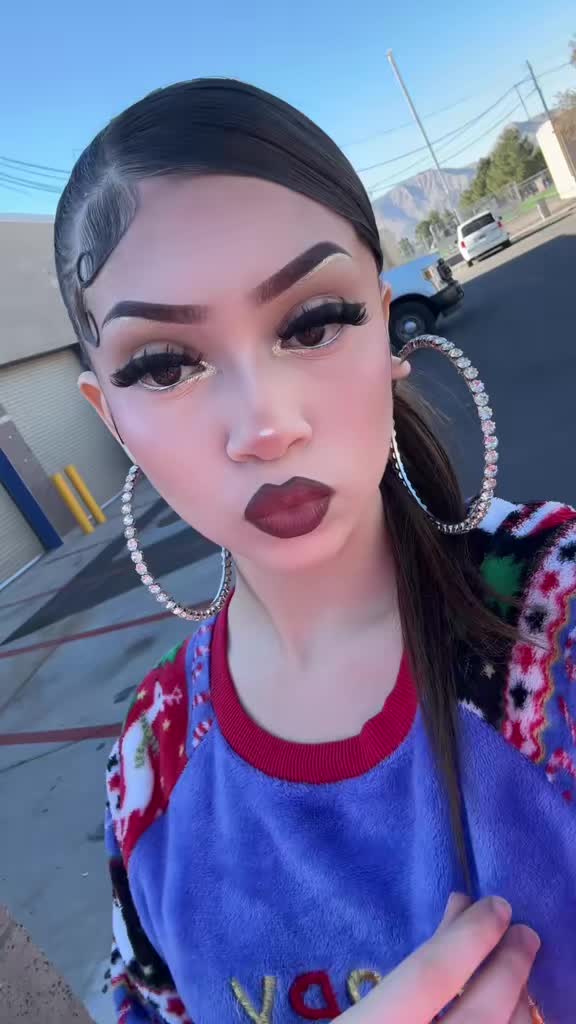 @yogurlyali