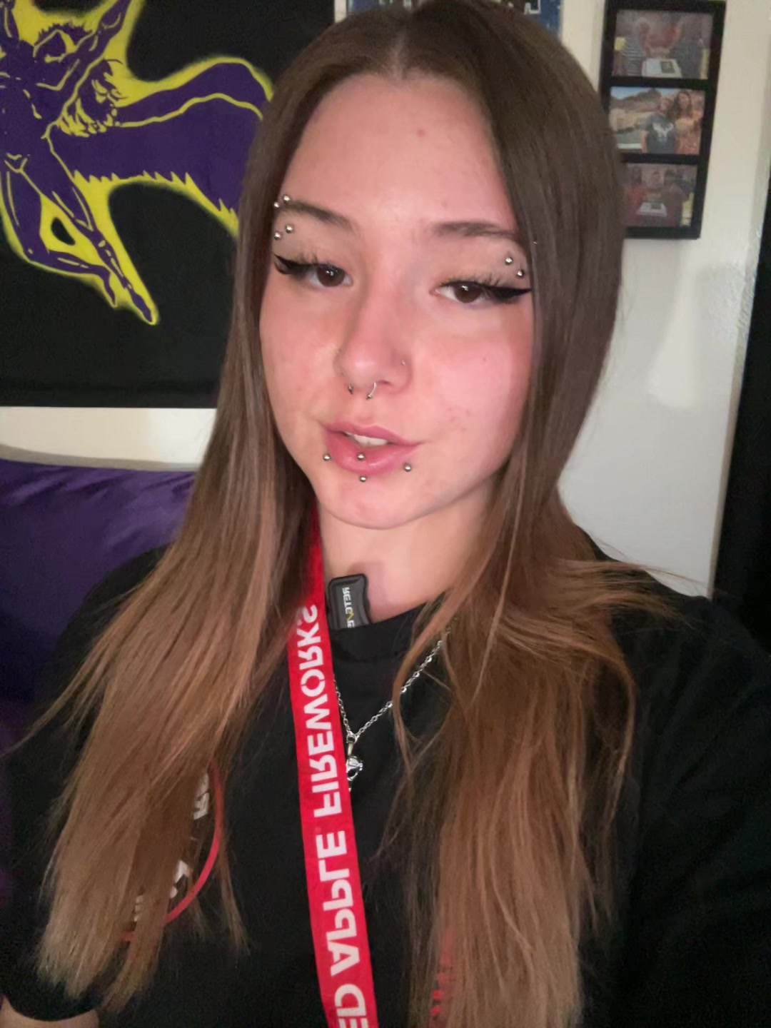 @frostypurplenug420