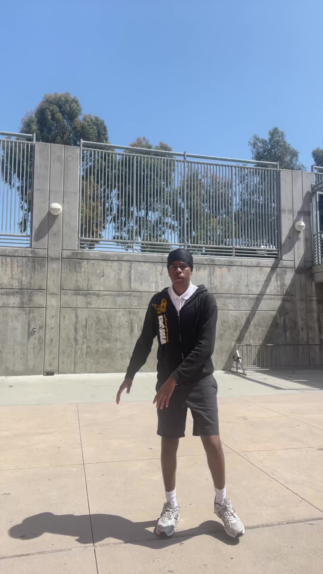 @b5 🏆