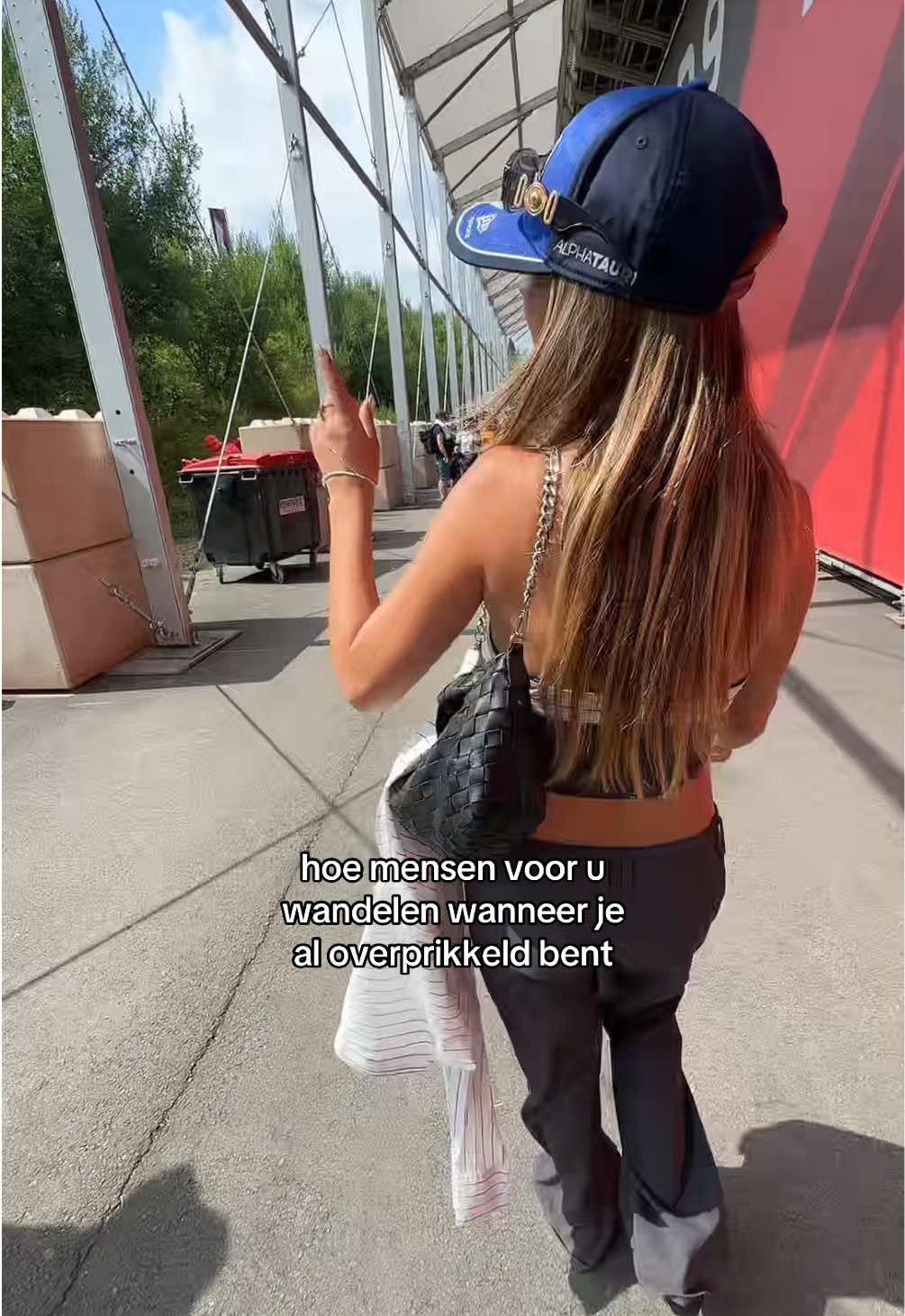 @Laura Kumpen