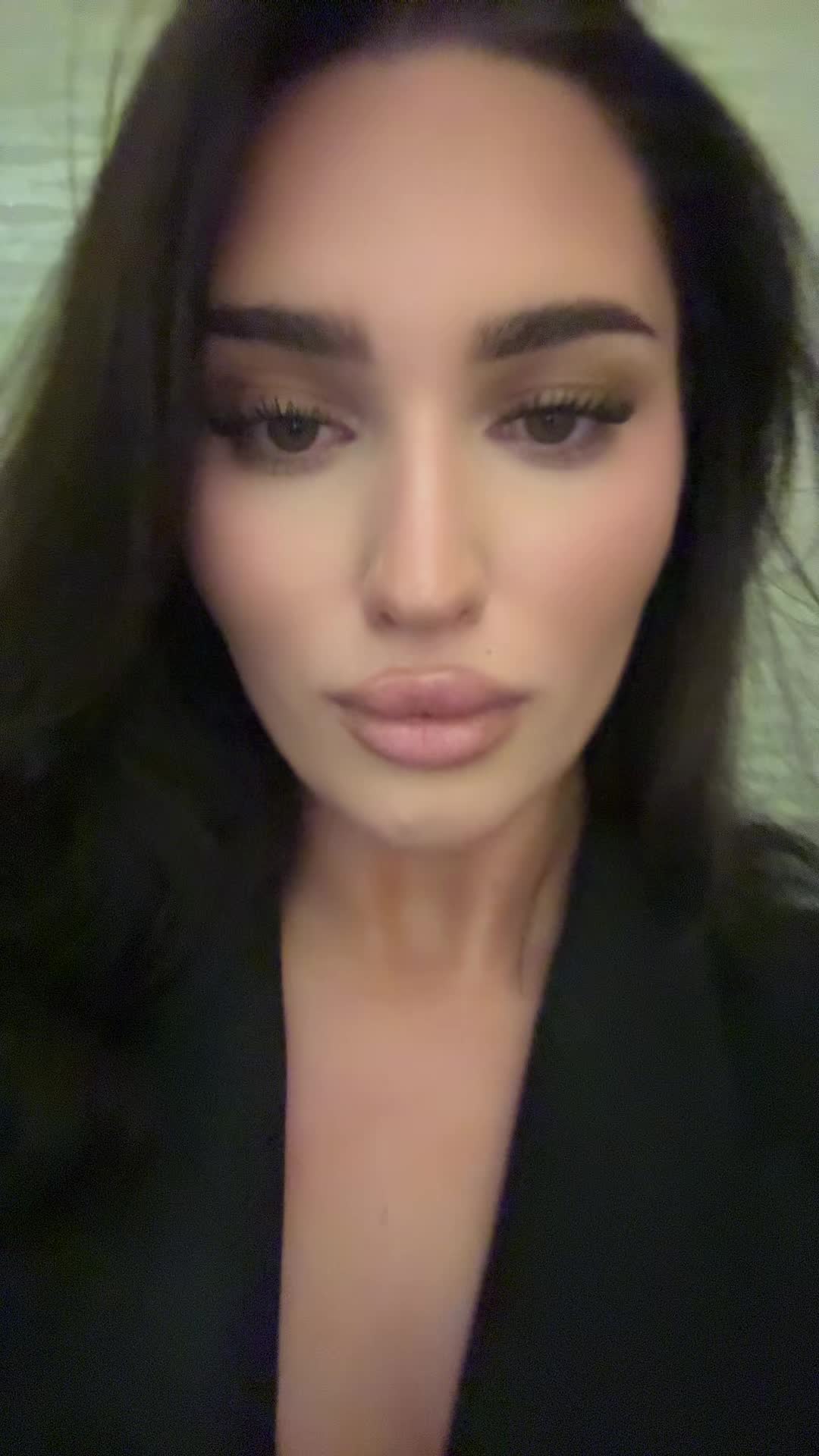 @Alina Ruslanovna