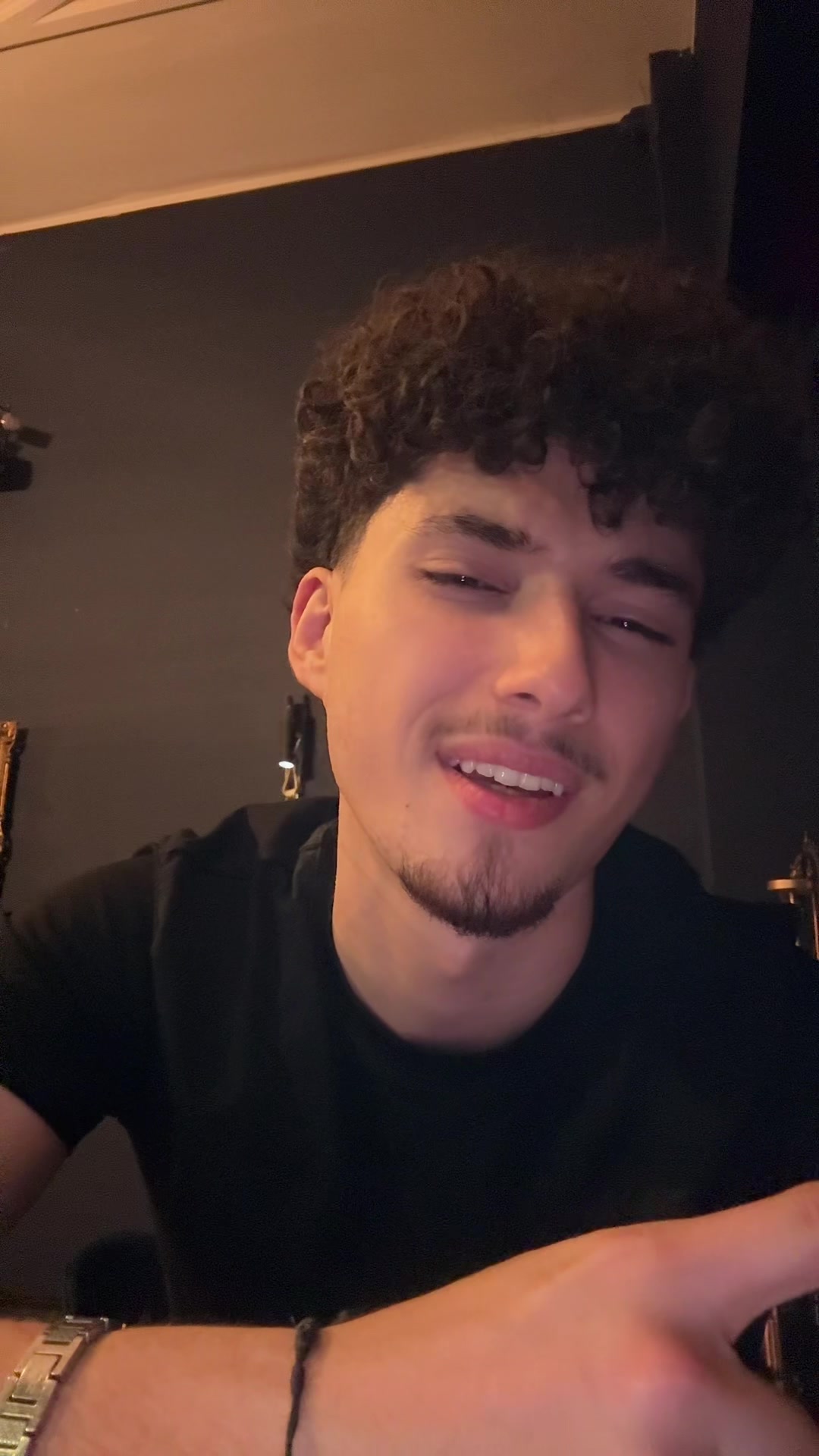 @ezrvo