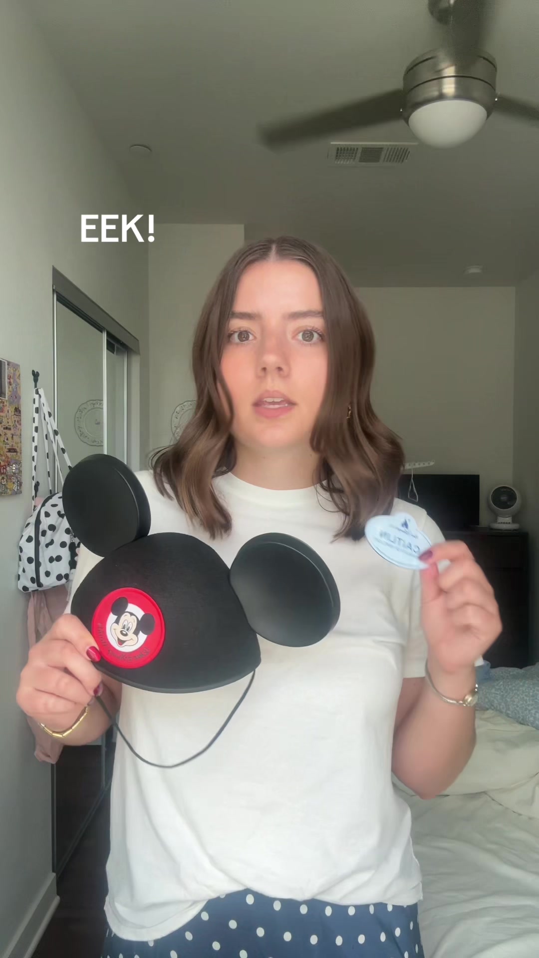 @caitlinncarmodyy