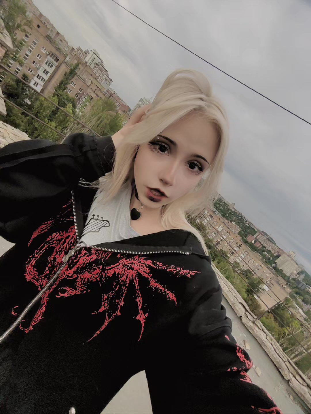 @Кто-то