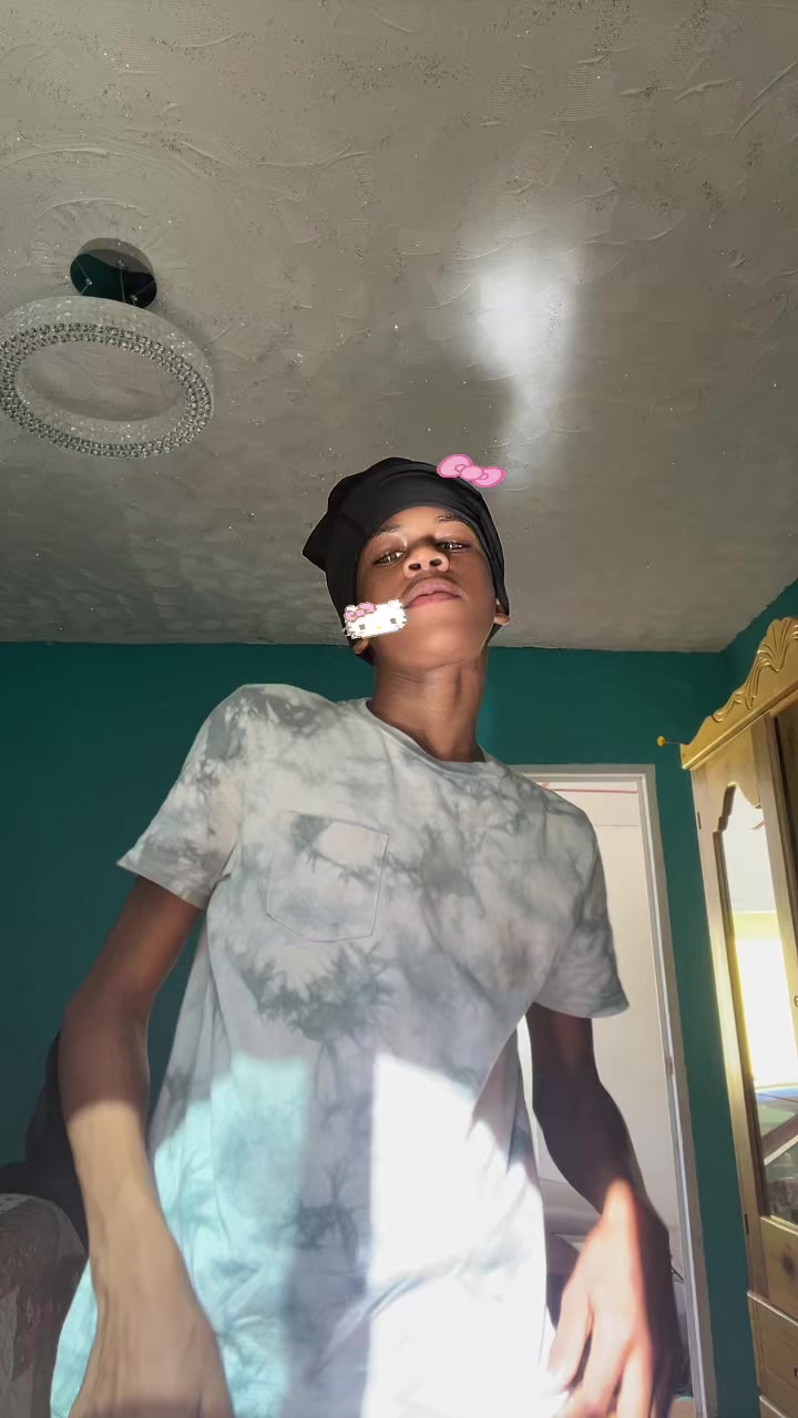@𝔐𝔯.𝔤𝔯𝔢𝔢𝔫𝔣𝔩𝔞𝔤.⛳️🇯🇲