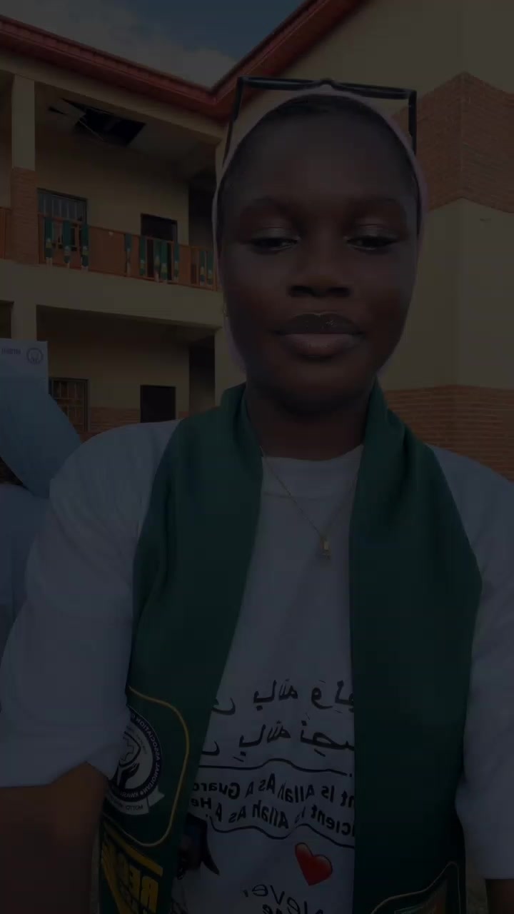 @منيرة 💞🌺