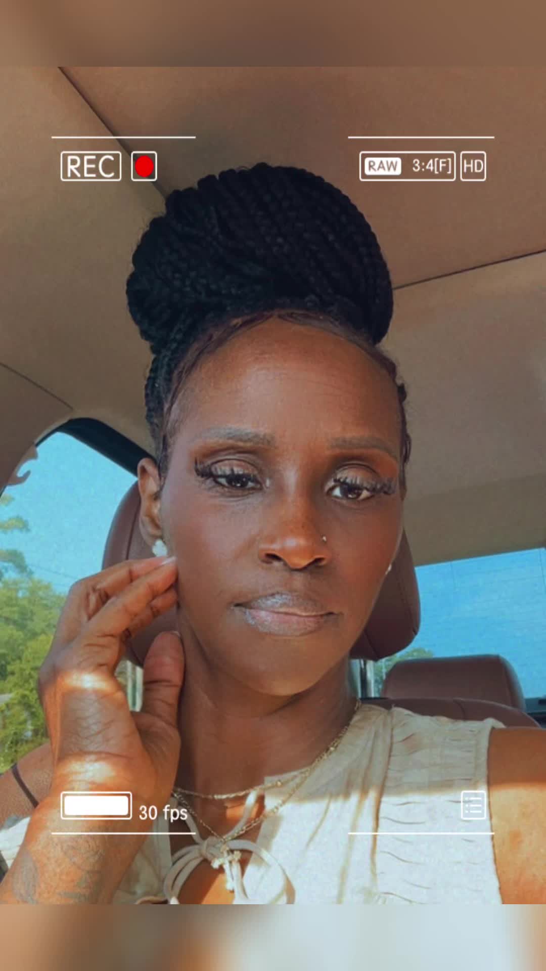 @dee.speaks