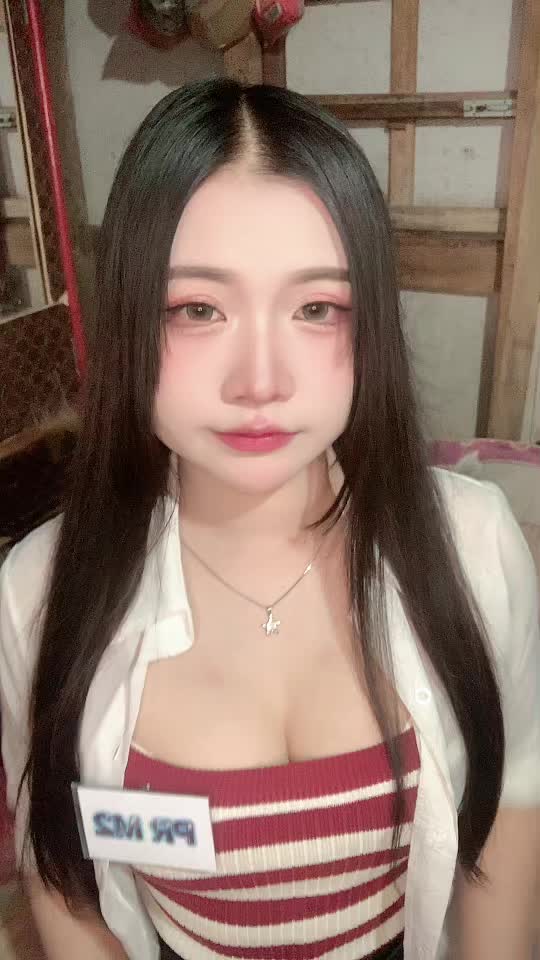 @ຊື່ເມ(สาวลาว)🇱🇦