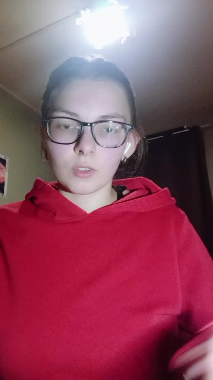 @Victoria🇪🇸🇧🇪🇮🇩