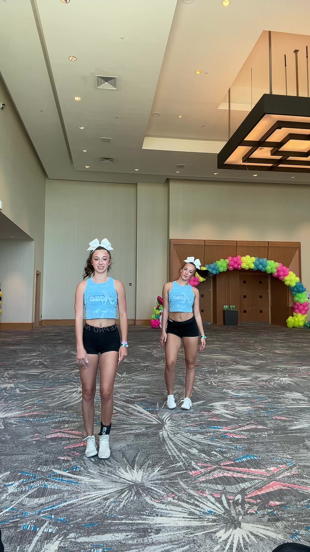 @liv