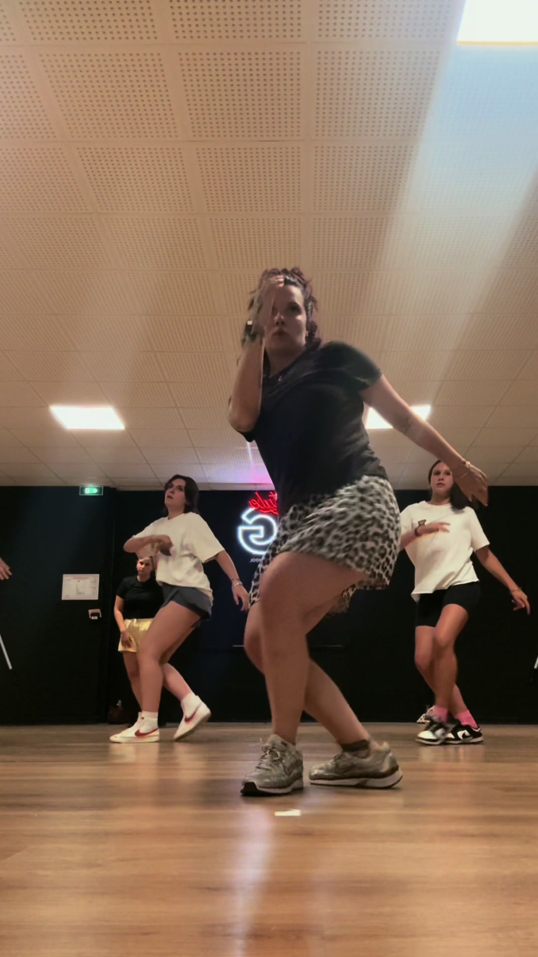 @DANCEBYEMY
