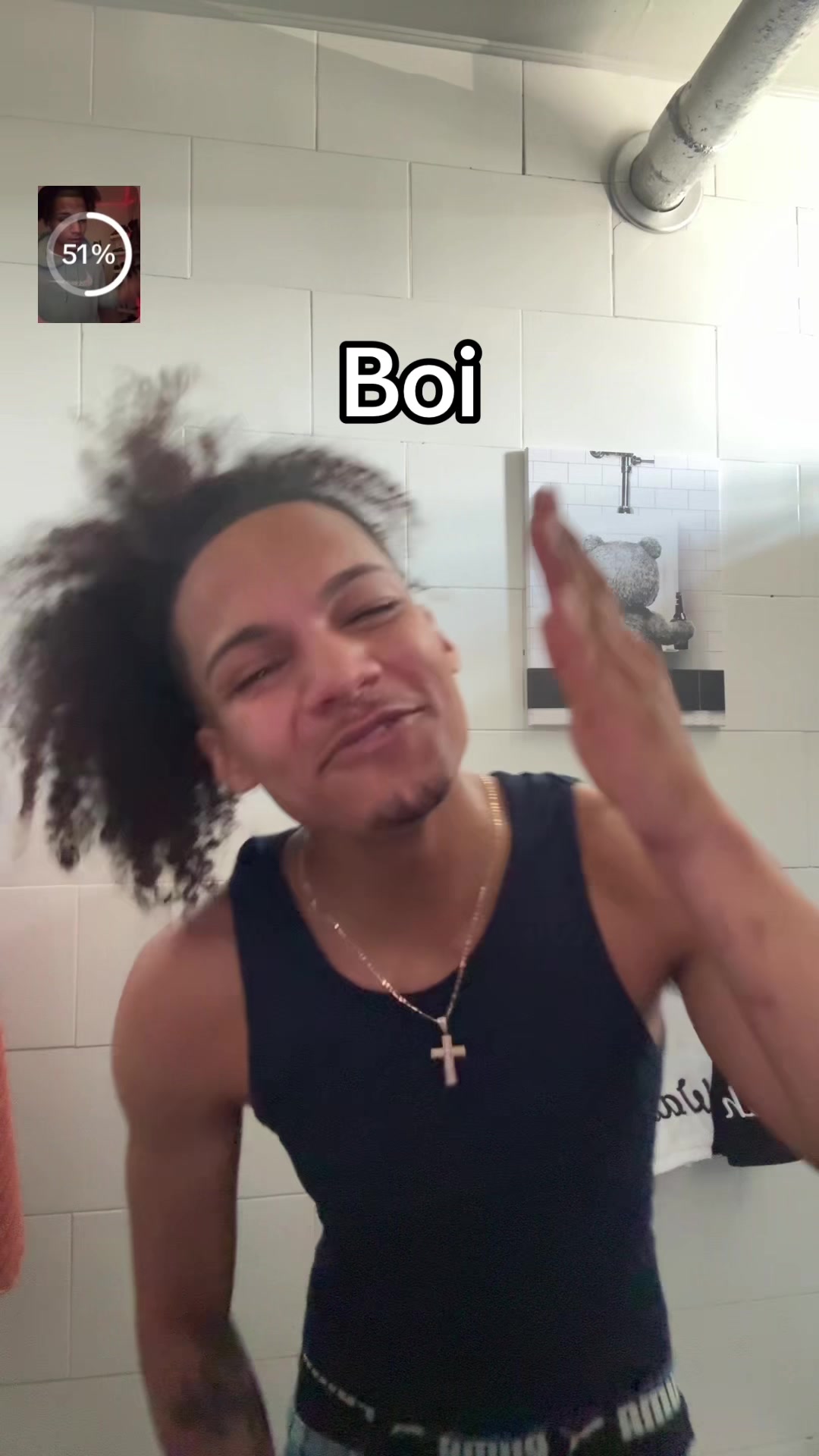 @astackzzz_