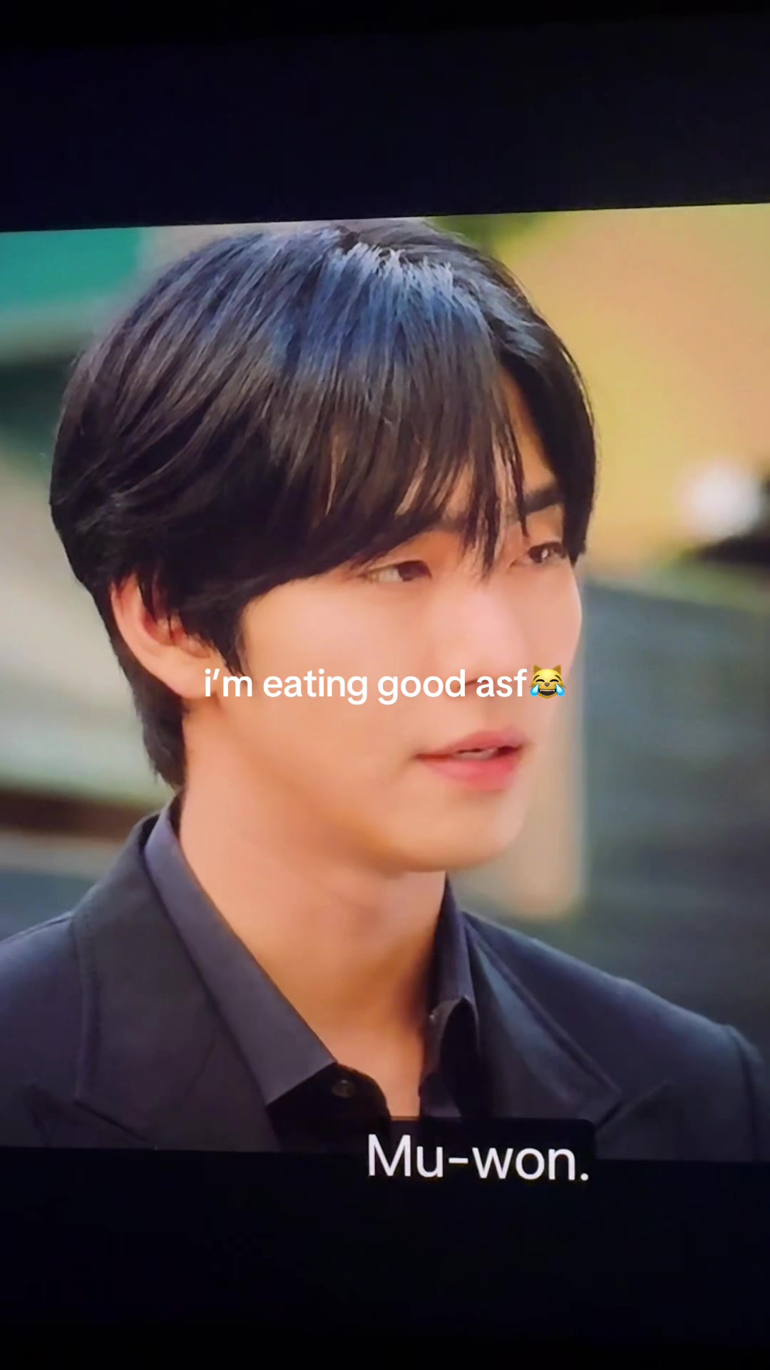 @julie⋆˙⟡