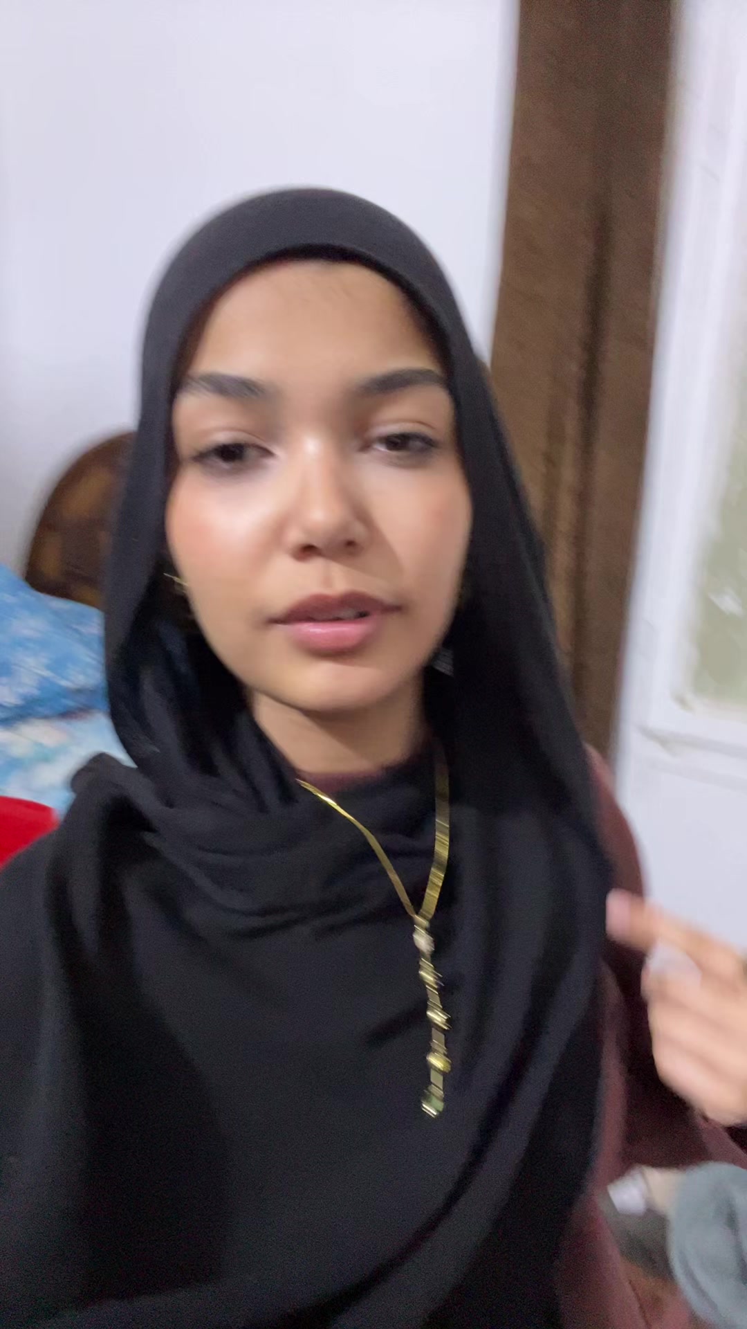 @على ما اظن اسمي نانسي