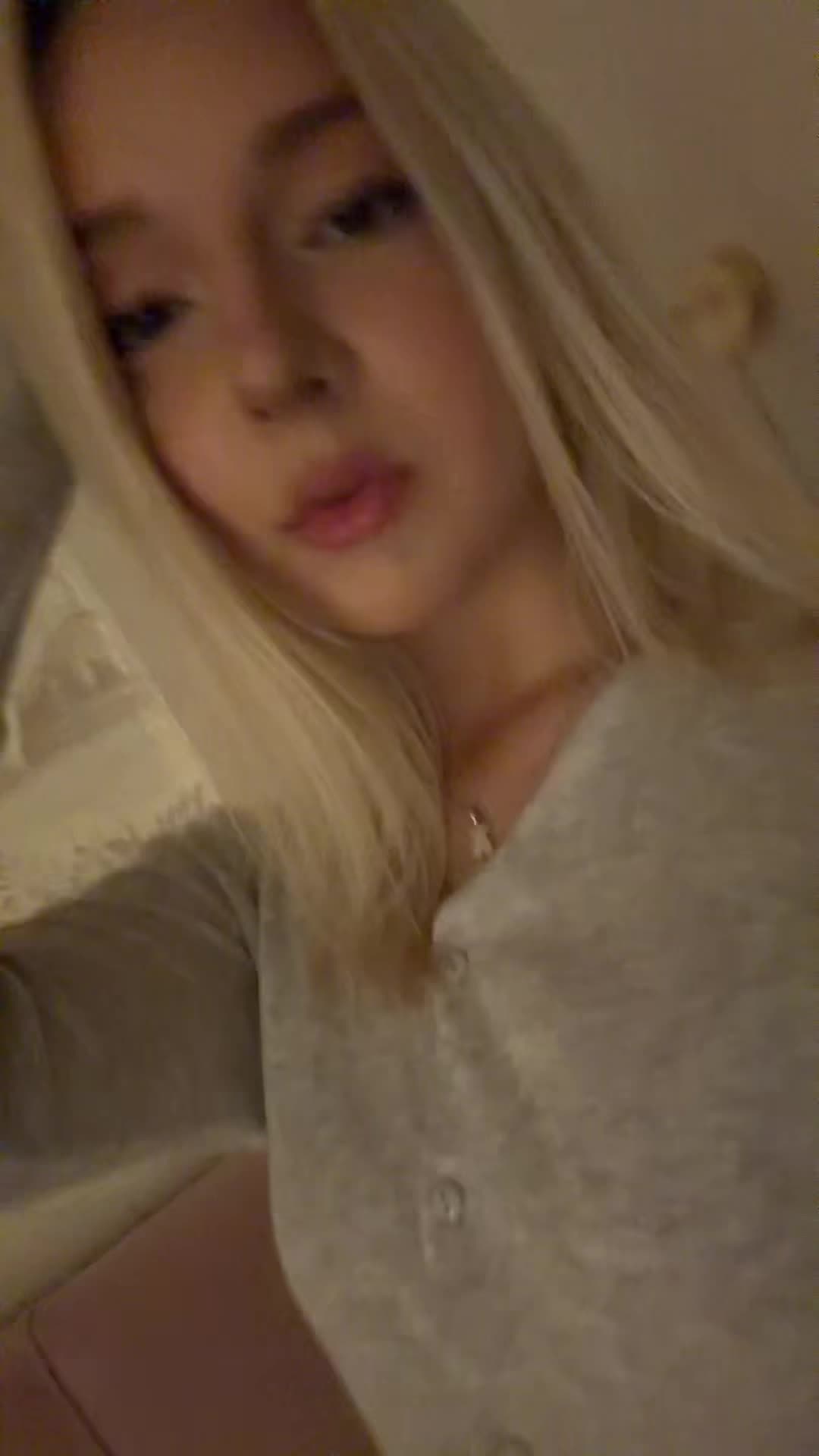 @viraalgirl