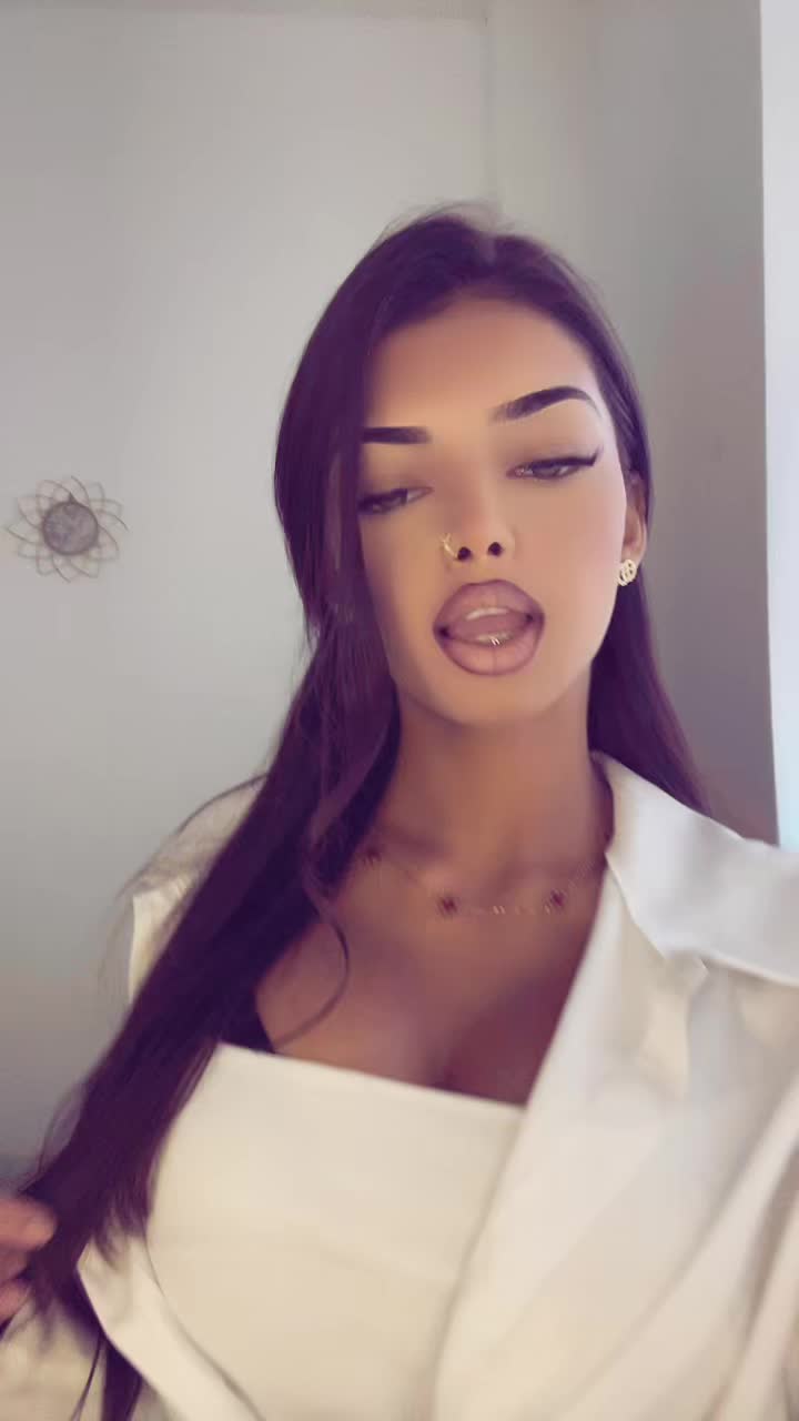 @🐍Nora