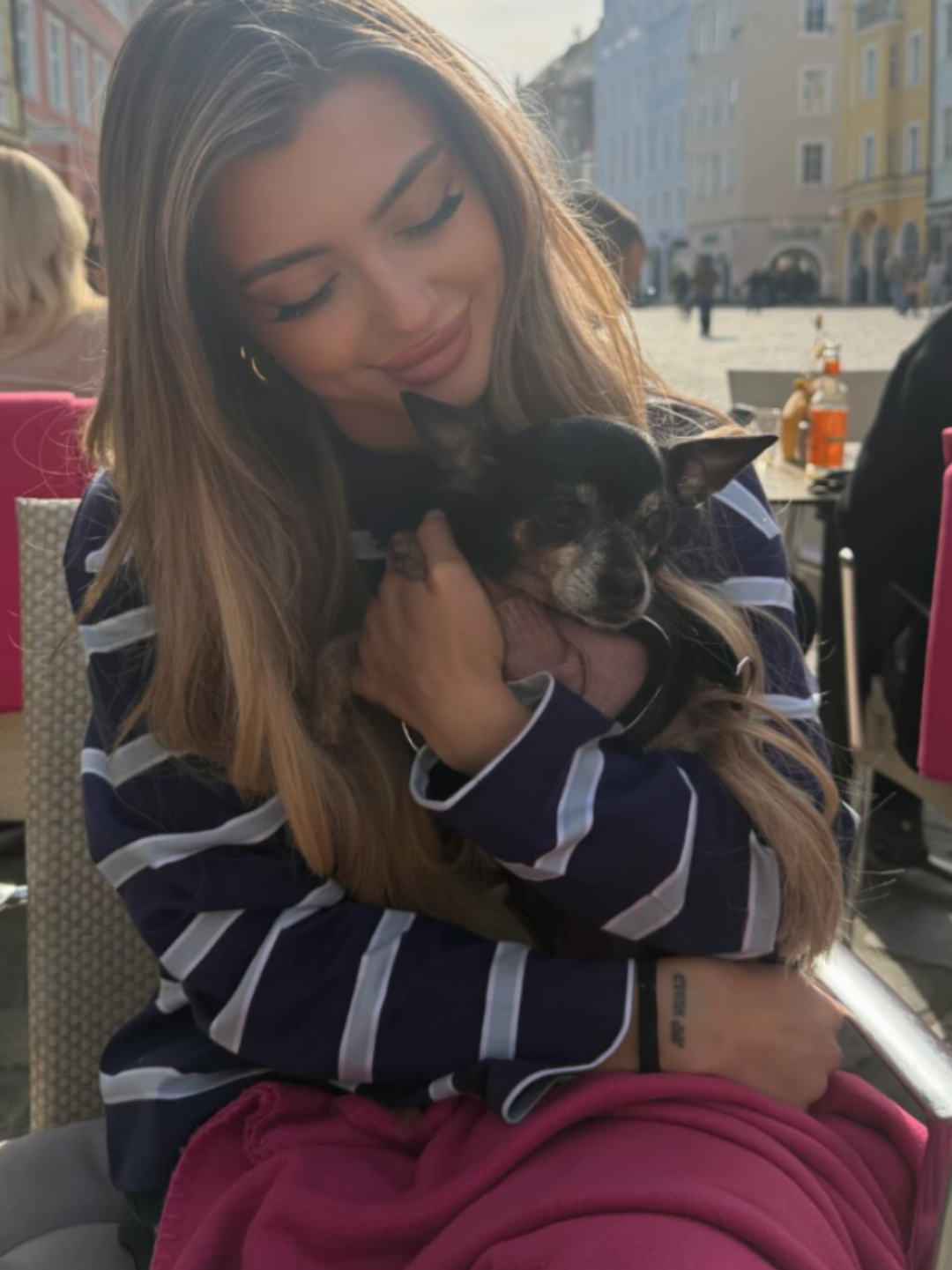 @𝗡𝗲𝗵𝗶𝗿𝗶𝗻 𝗥𝘂𝗷𝘂💄