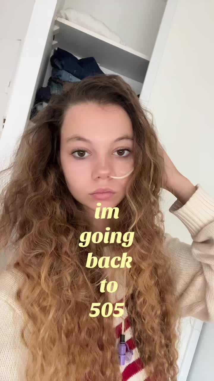 @✯