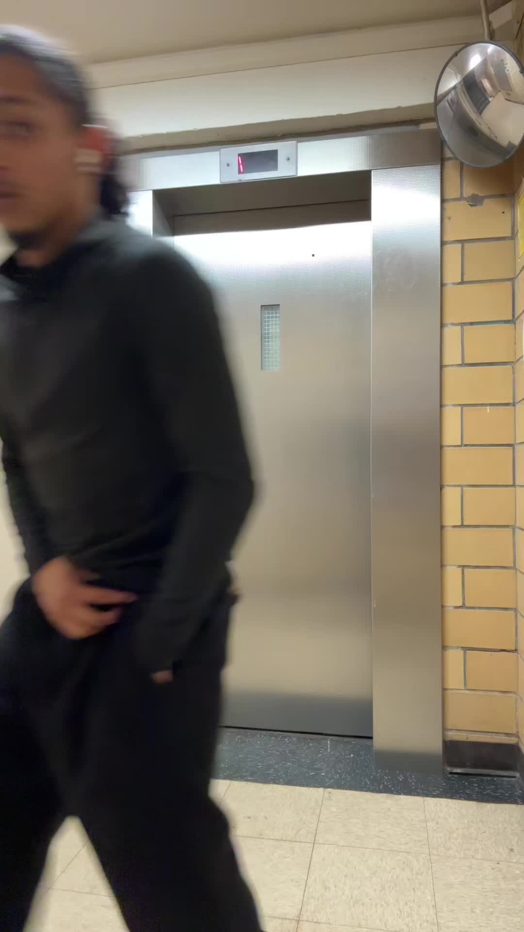 @gabedbomb