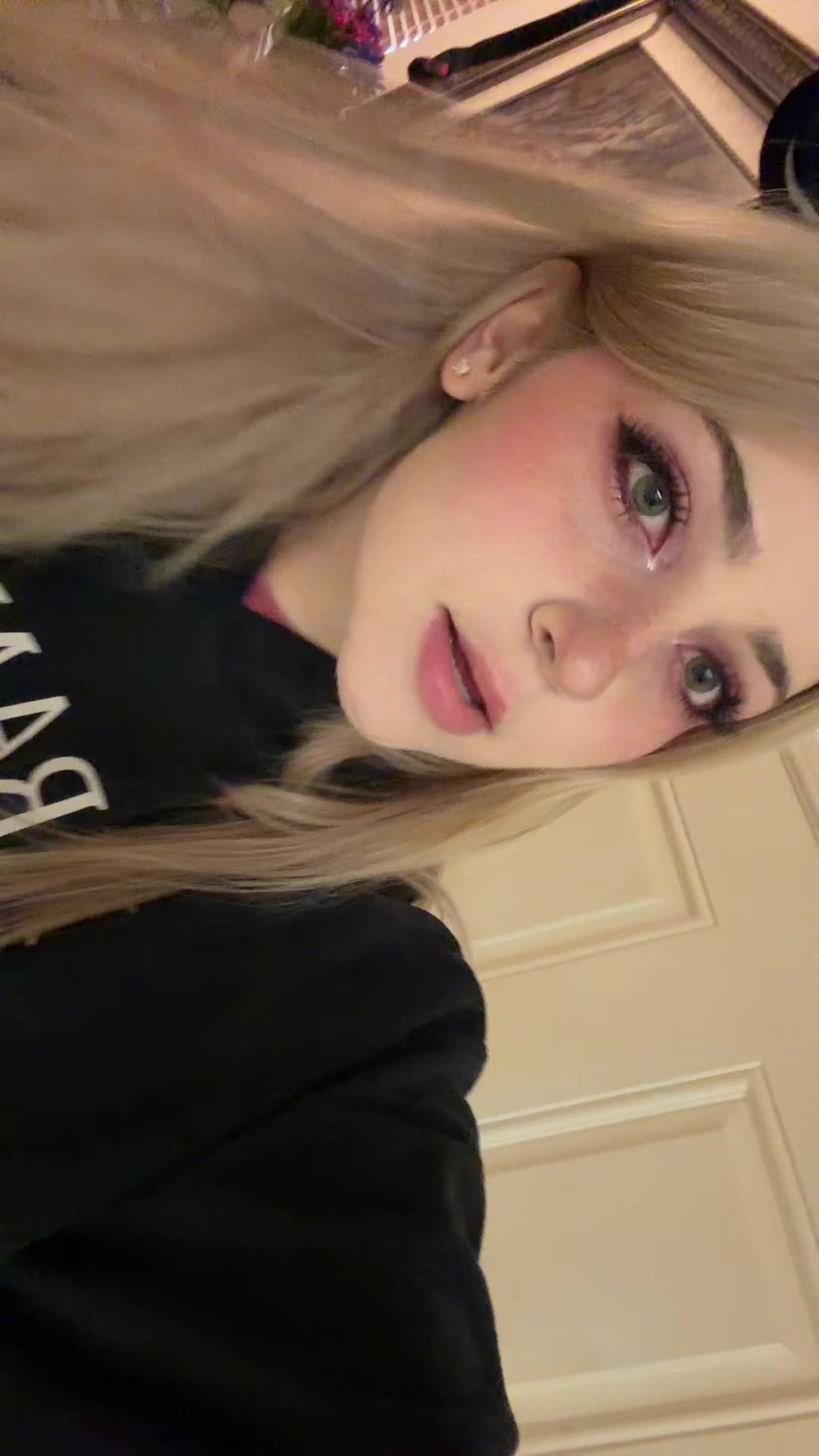 @caroline :3