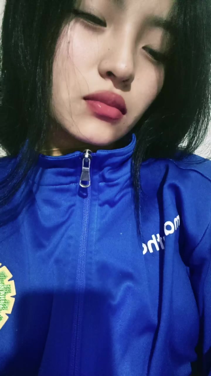 @abril