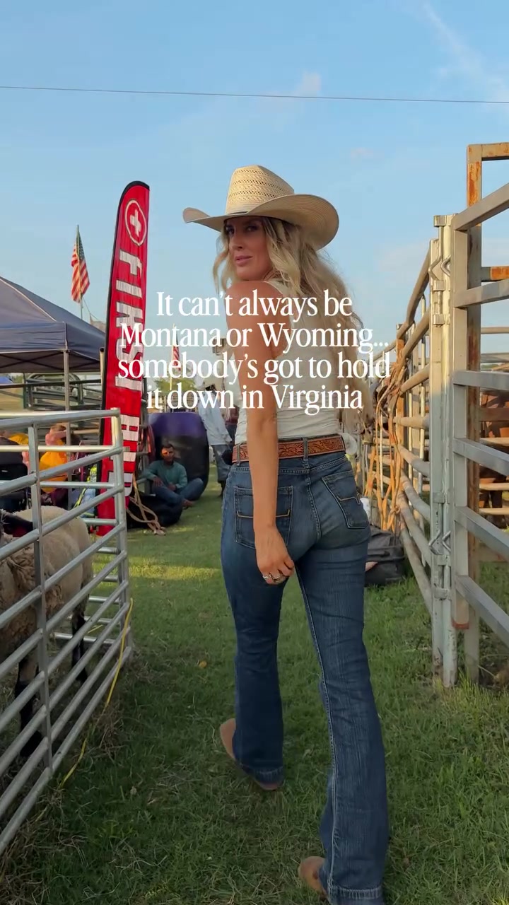 @elizabethsinglesocial