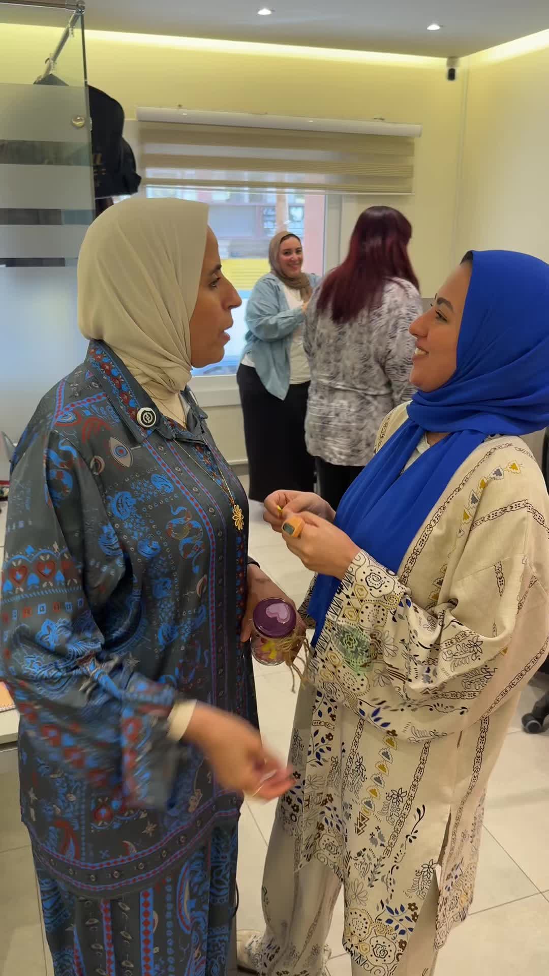 @نيللى وحكايات الدايت