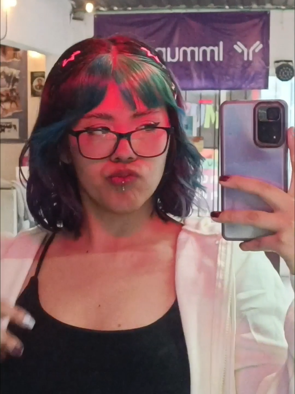 @vadee