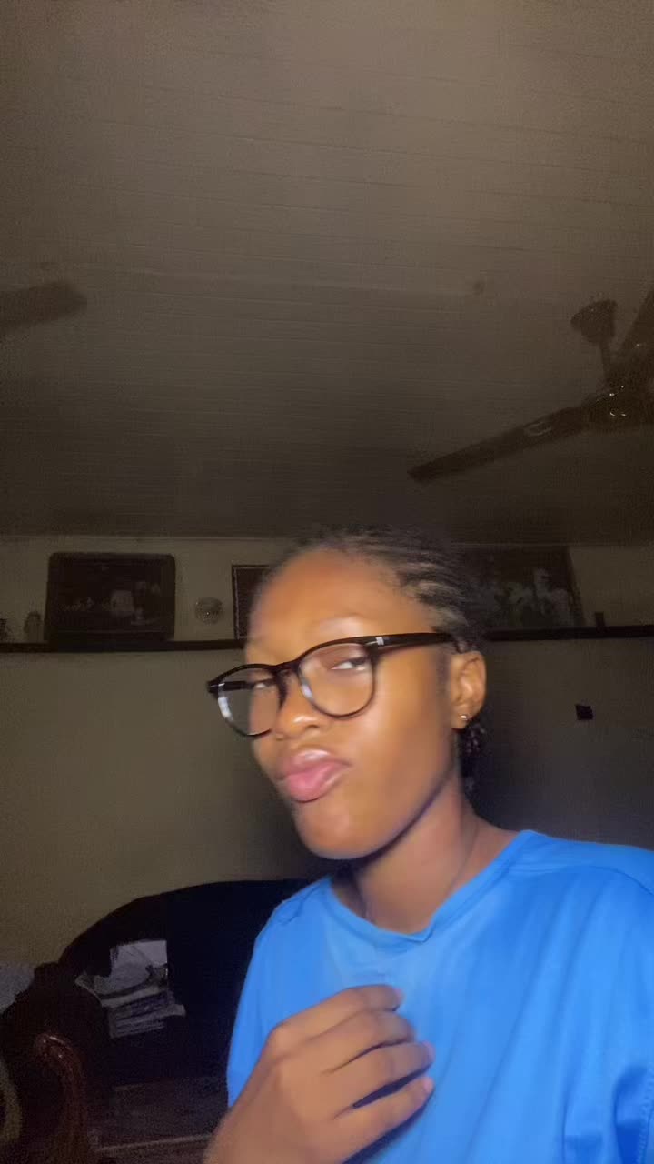 @Stephanie😼🤸