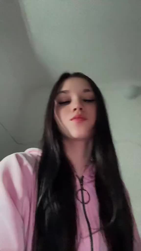 @алекса🪽
