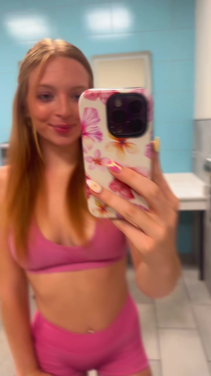 @ginger gym girl