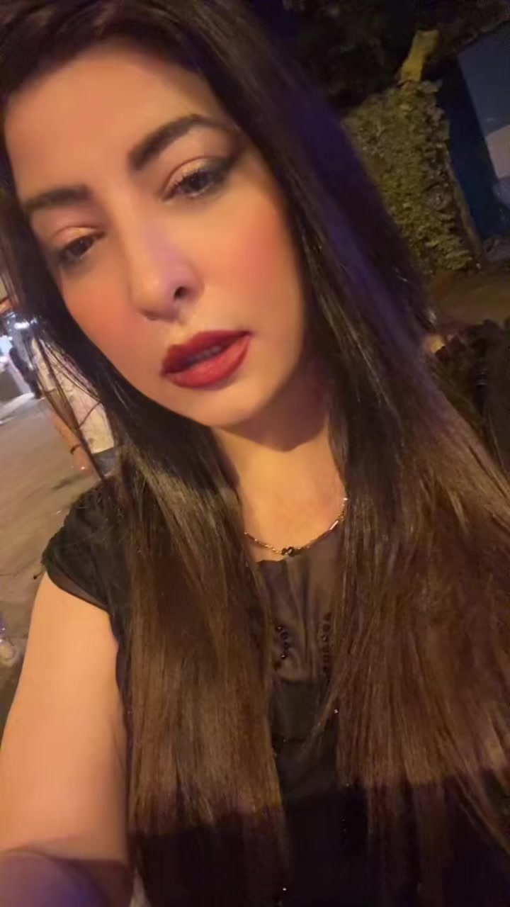 @Uzmaa tahir