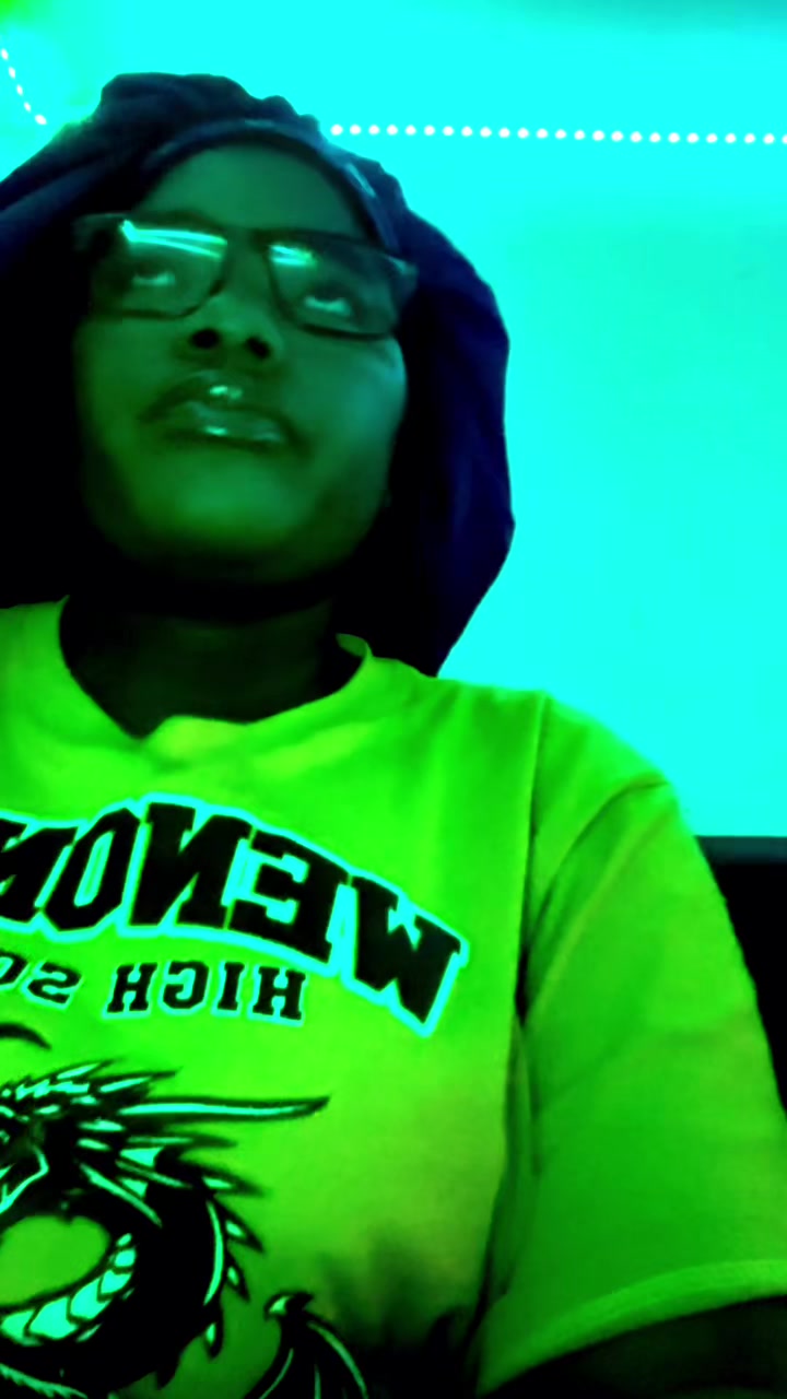 @Aniya Roberts